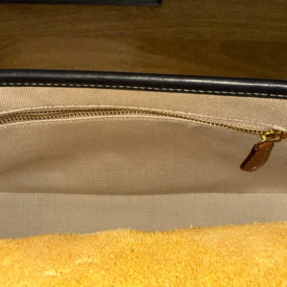 Coach Soft Tabby Hobo/Crossbody - Picture 10 of 15